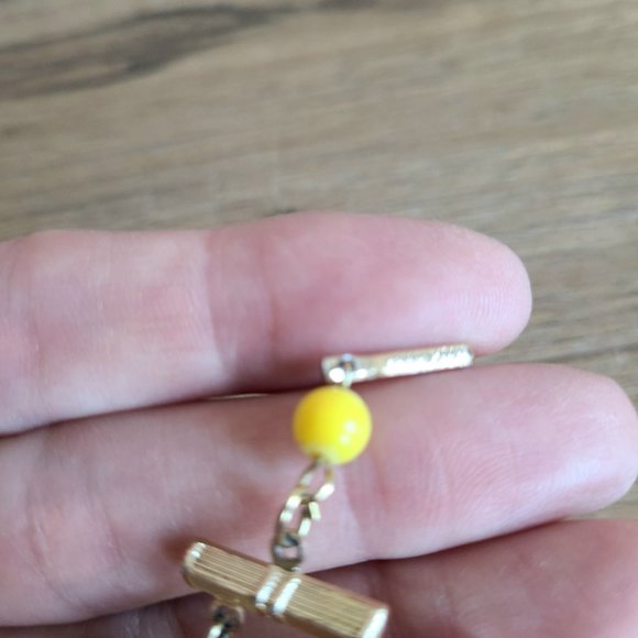 Bohemian vintage orange and yellow plastic chocker necklace. - Picture 6 of 6